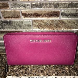 Michael Kors wallet